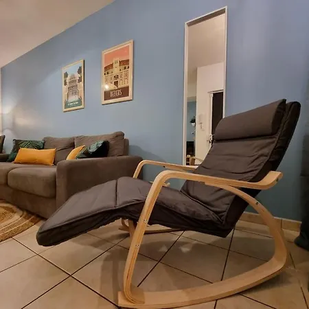 Agreable Appartement Avec 2 Places De Parking Dans Le Garage Beziers Exterior photo