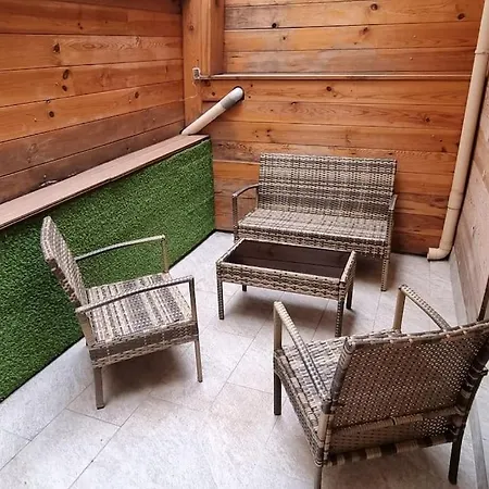 Agreable Appartement Avec 2 Places De Parking Dans Le Garage Beziers Exterior photo
