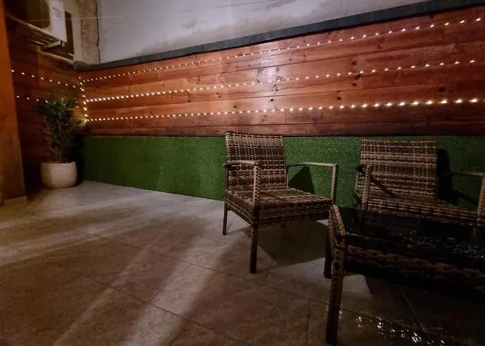 Agreable Appartement Avec 2 Places De Parking Dans Le Garage